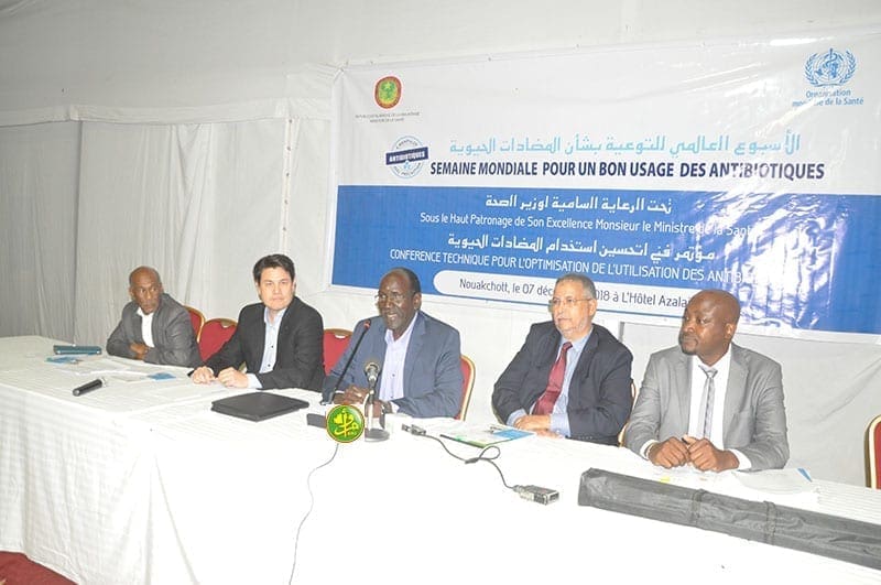 طبيب يدق ناقوس خطر المضادات الحيوية على الموريتانيين
