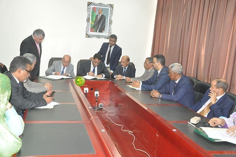 موريتانيا.. اتفاقية ب16 مليار أوقية لتأهيل طريق بوتلميت ـ ألاك
