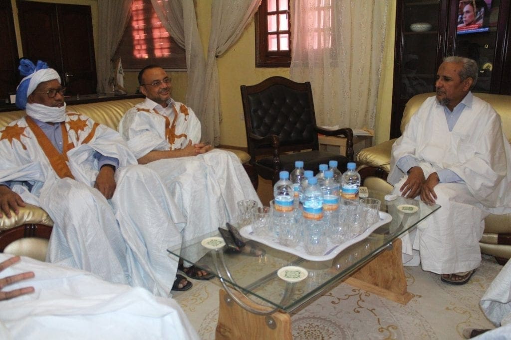 موريتانيا.. ولد بوبكر يزور حزب «تواصل» ويشكره على الدعم