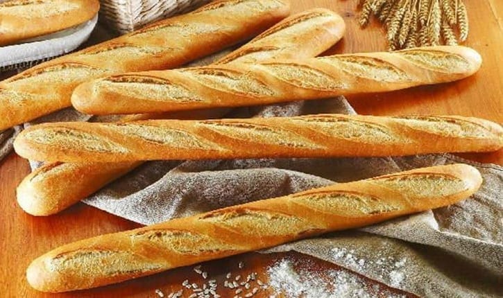 دراسة: المواد المضافة للخبز لها مخاطر صحية