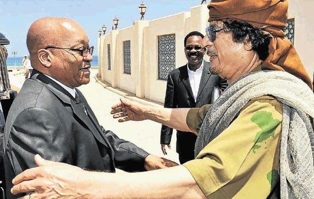 تقرير: أموال القذافي مخبأة في منزل رئيس جنوب إفريقيا