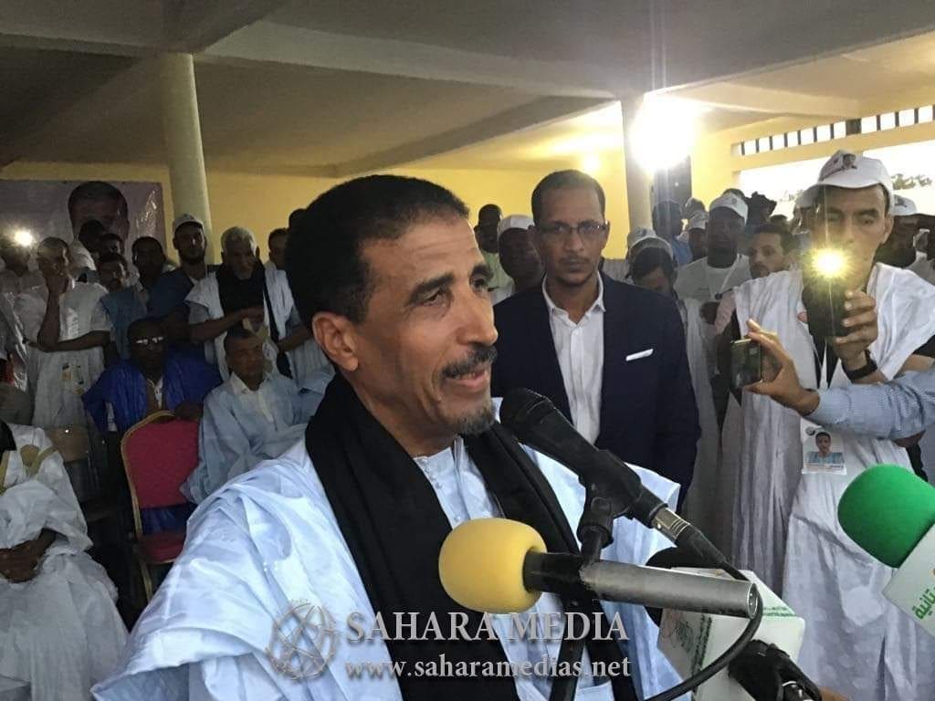 ولد مولود يتعهد بالتحقيق في صفقة “منجم افديرك”