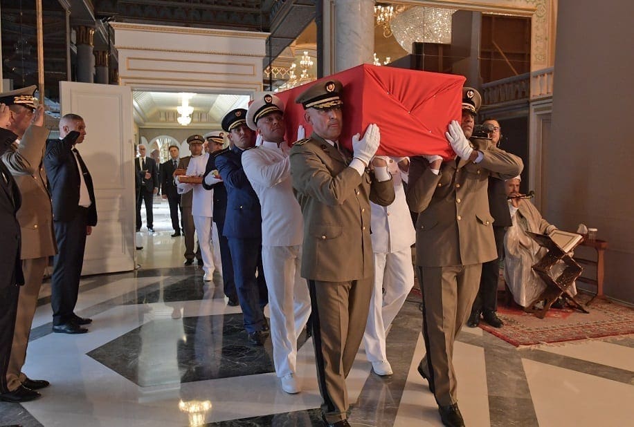 تونس.. تشييع جثمان السبسي بحضور بعض الرؤساء والملوك