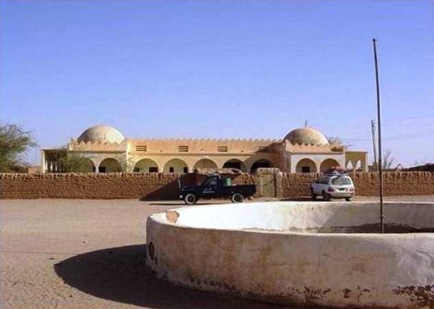 موريتانيا.. مسلحان يقطعان الطريق على خازن للدولة