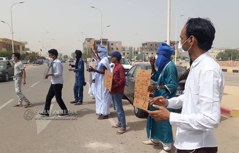 احتجاج ضد قانون مكافحة التلاعب بالمعلومات
