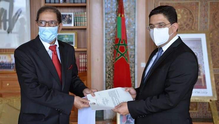 سفير موريتانيا لدى المغرب يقدم أوراق اعتماده
