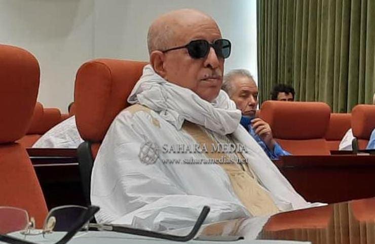 محمد الحسن ولد لبات يكتب عن الراحل «بريد الليل»