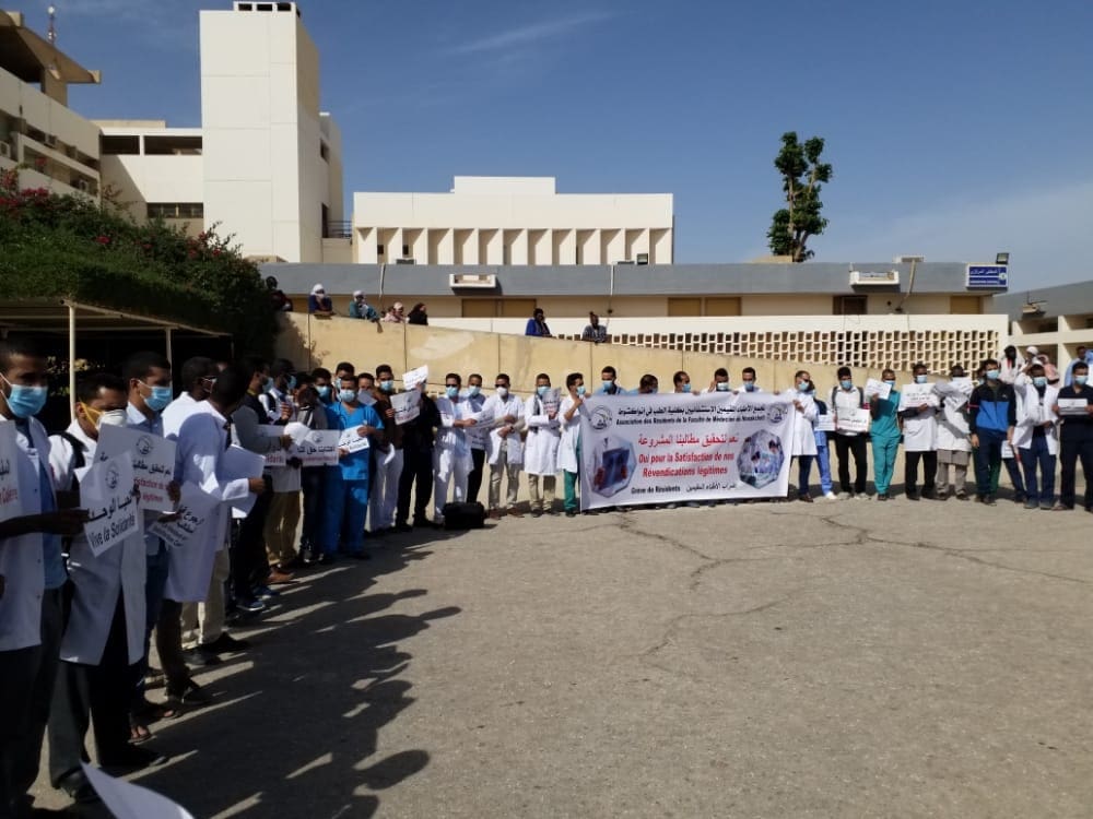 موريتانيا.. “الأطباء المقيمون” يبدؤون إضرابا عن العمل