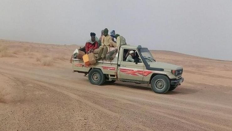 استهداف منقبين موريتانيين في المنطقة العازلة بالصحراء