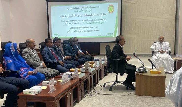 المعارضة تصف تعليق التشاور بـ “طعنة في الظهر” وترفضه