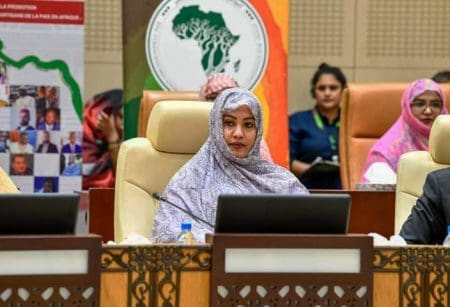 بإشراف السيدة الأولى..انطلاق قمة للشباب والمرأة