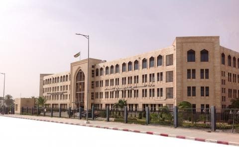 موريتانيا تدعو رعاياها في السودان إلى أخذ “الحيطة”