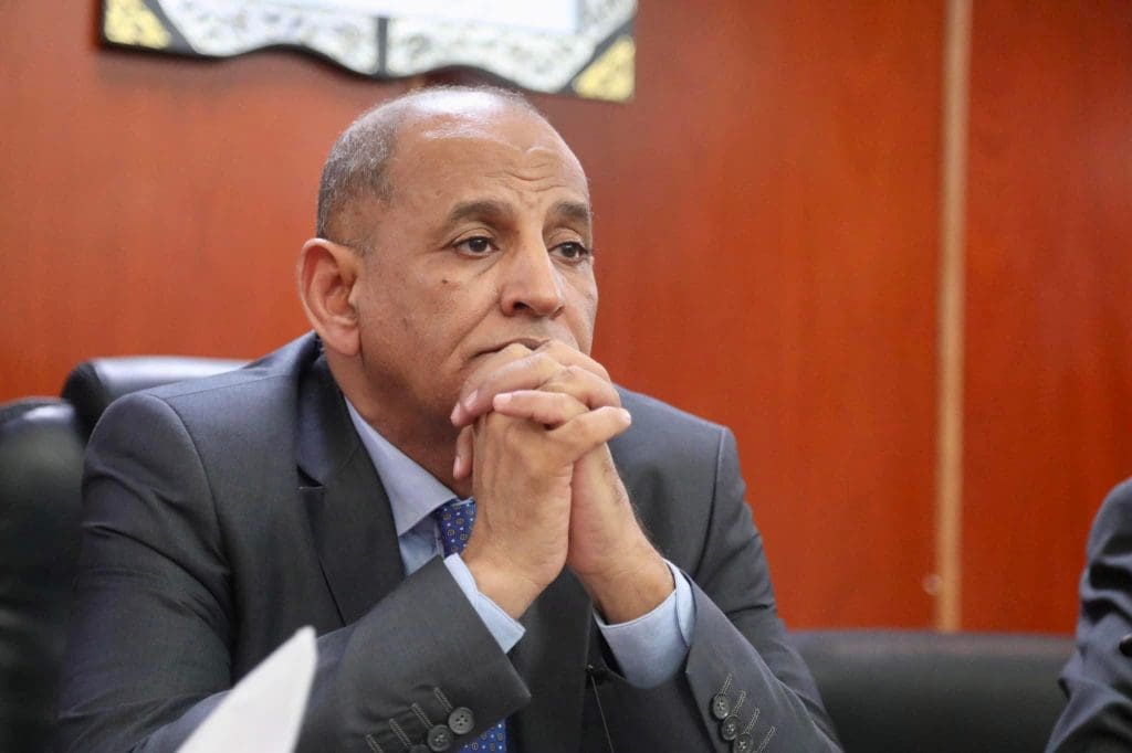 بعد الأمطار.. الوزير يأمر مكتب الصرف الصحي بنقل آلياته لبوغي