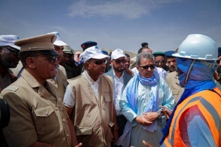 المدير العام لمعادن موريتانيا يتفقد منشآت الوكالة بنواذيبو