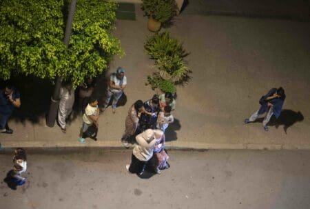 هزة أرضية تضرب عدة مدن مغربية وسط هلع السكان