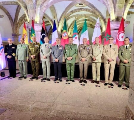 موريتانيا تشارك في اجتماع قادة أركان «دول 5+5 »