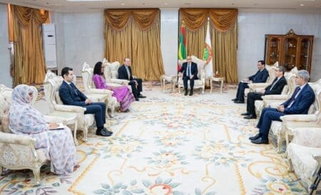 موريتانيا.. ولد الغزواني يجري مباحثات مع بعثة من النقد الدولي