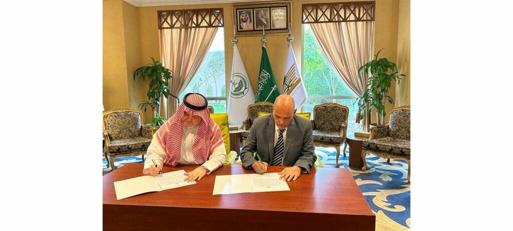موريتانيا والسعودية توقعان على مذكرة تفاهم في مجال الدفاع المدني