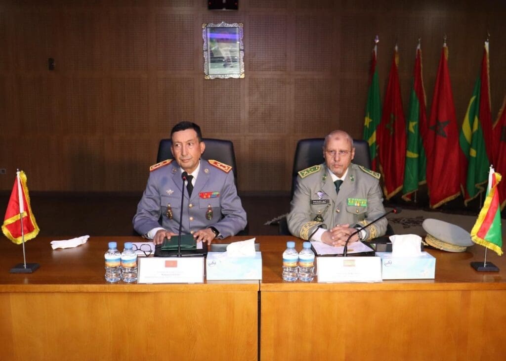 جلسة عمل بين قائد أركان الجيوش والمفتش العام للقوات المسلحة المغربية
