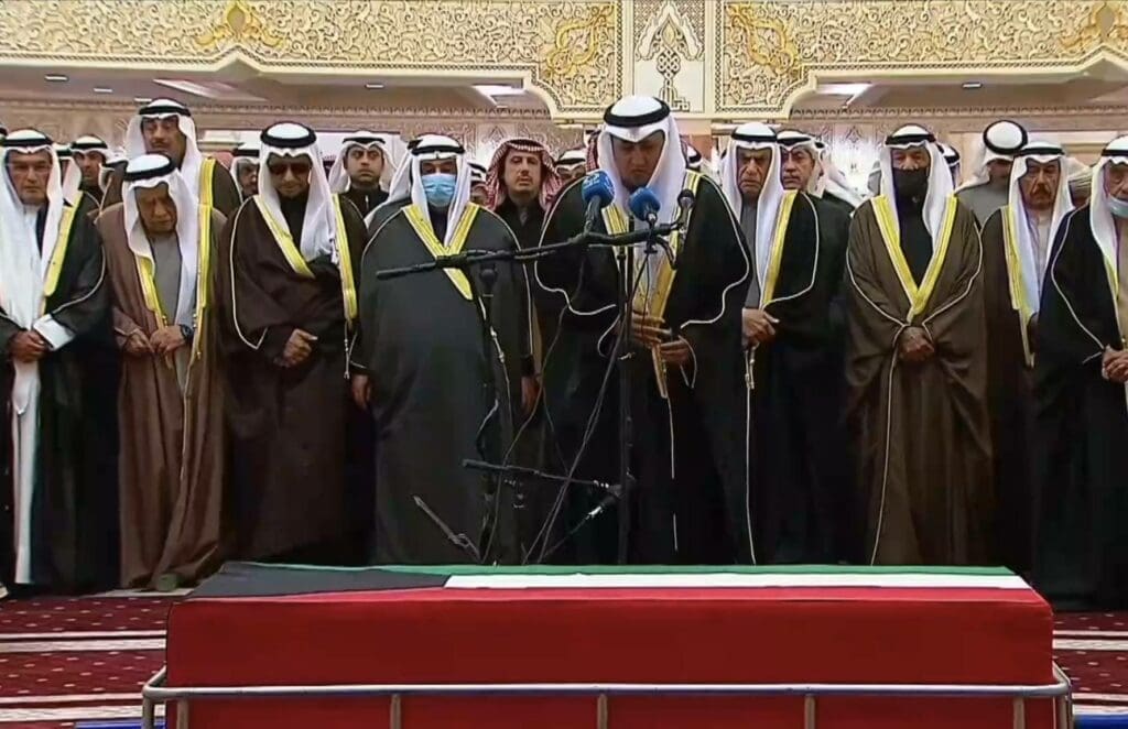 الكويت تشيع أميرها الراحل نواف الأحمد