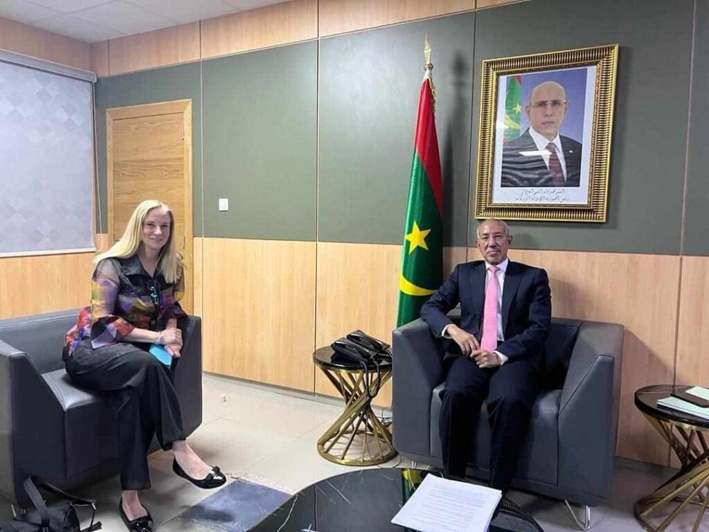 موريتانيا والولايات المتحدة تبحثان شراكتهما في مجال الدفاع والأمن