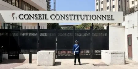 السنغال.. المجلس الدستوري يرفض قانونًا تفسيرياً مدعوماً من الرئيس