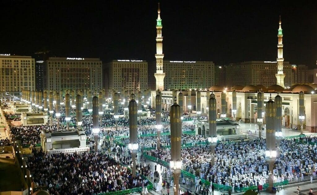 المسجد النبوي استقبل 15 مليون زائر خلال النصف الأول من رمضان