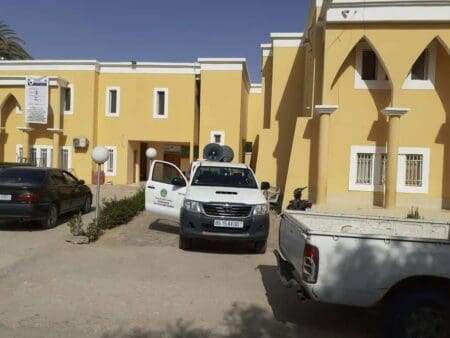 بلدية تفرغ زينة تقرر إغلاق كافة نقاط ذبح وتربية الدجاج
