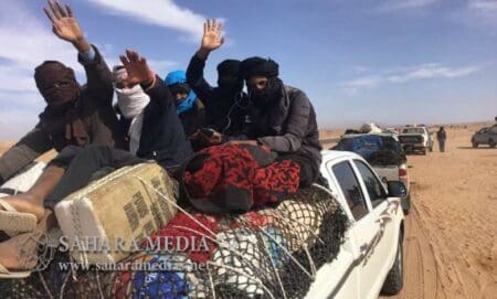 الجزائر.. مقتل 12 منقبًا ضمنهم موريتاني في قصف جوي منقبون عن الذهب يستعدون للانطلاق نحو الشكات (أرشيف صجراء ميديا)