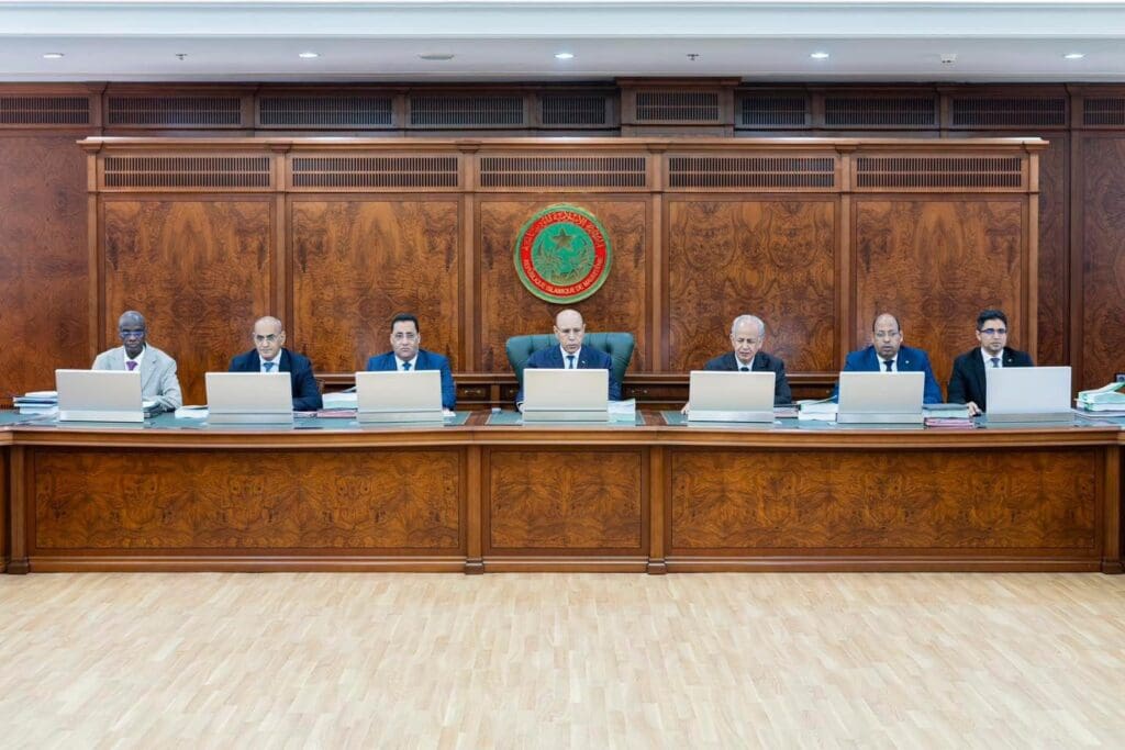 موريتانيا تقلص الميزانية إلى 107 مليارات أوقية