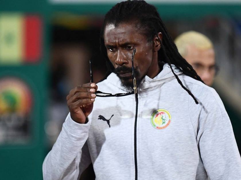 “سيسي” يترك منصبه كمدرب لمنتخب السنغال لكرة القدم