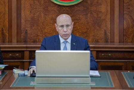الحكومة تسمح بتمويل مشروع الربط الكهربائي بين موريتانيا ومالي