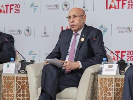 موريتانيا تسعى للربط اللوجستي وتسهيل الإجراءات الجمركية مع الجوار