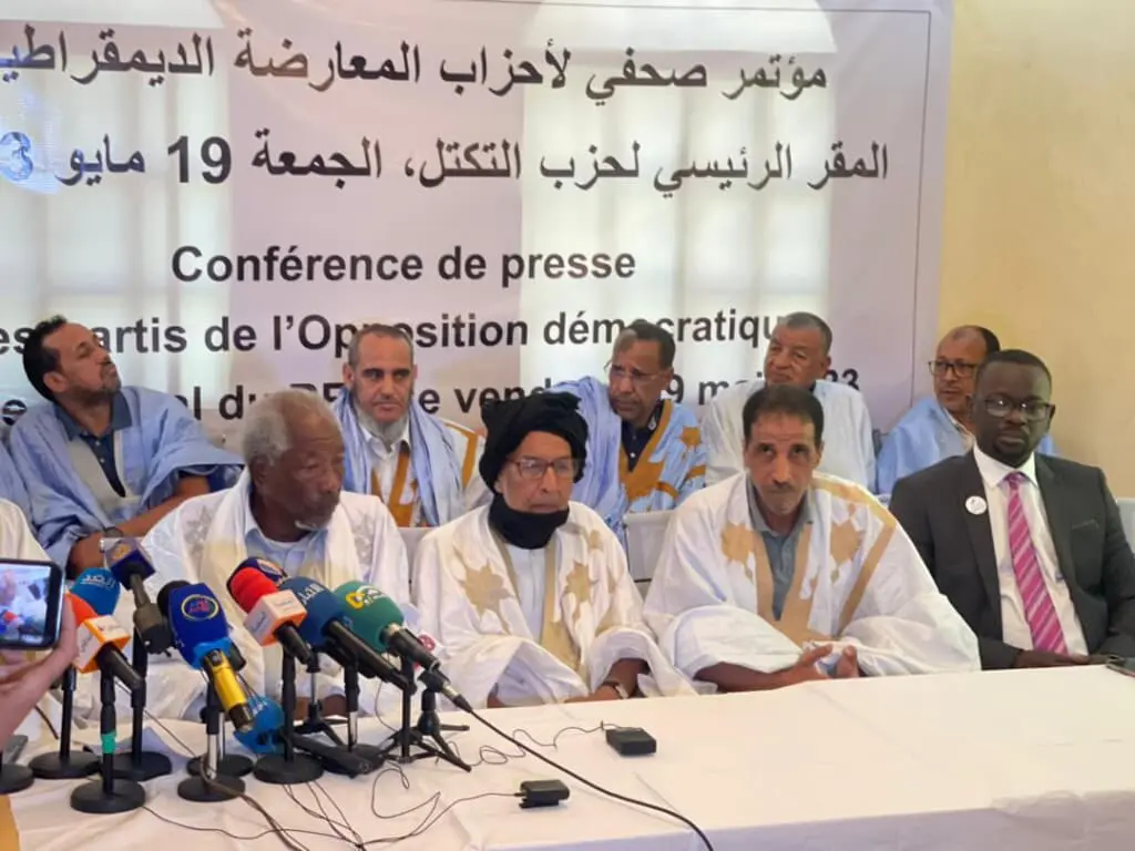 موريتانيا.. أحزاب معارضة تحذر من وضعية “مقلقة” تمر بها البلاد