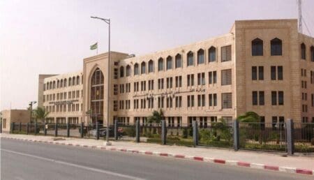 موريتانيا تدعو إلى ضرورة إعادة الاستقرار في اليمن