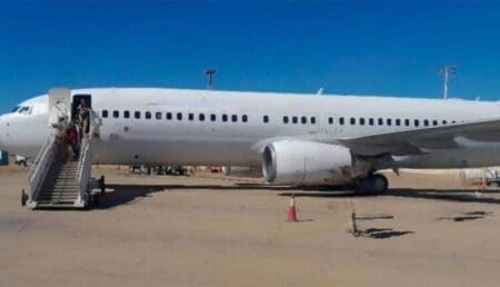 خلل فني يُجبر طائرة سياحية على الهبوط بمطار نواكشوط بدلا من أطار