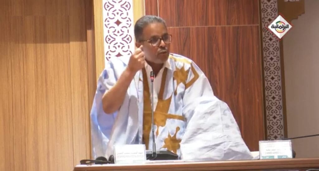 برلماني يدعو لتوجيه الصفقات العمومية لدعم المنتوج المحلي
