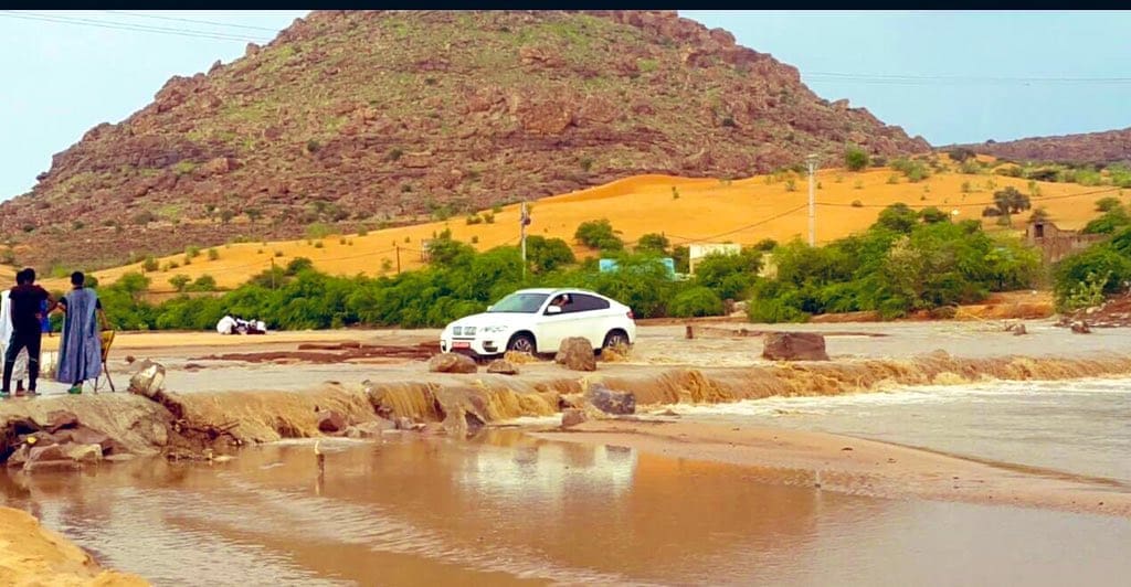 الرئيس الموريتاني يجدد الدعوة إلى قضاء العطل في الداخل