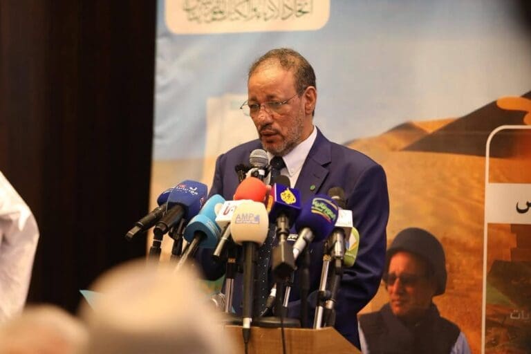 «موريتاني في بلاد فارس» لمحمد عبد الله ممين محور ندوة أدبية