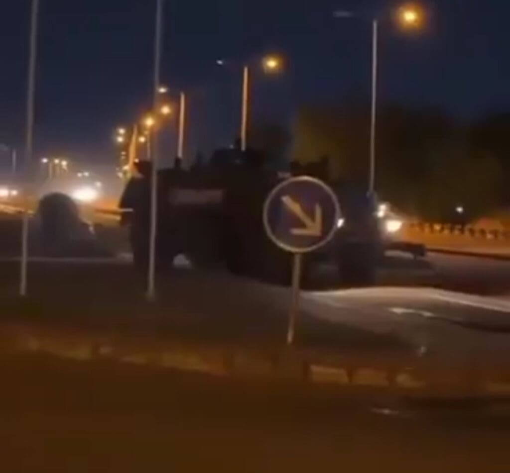 النيجر.. انقطاع بث التلفزيون الوطني وانتشار عسكري حول الرئاسة