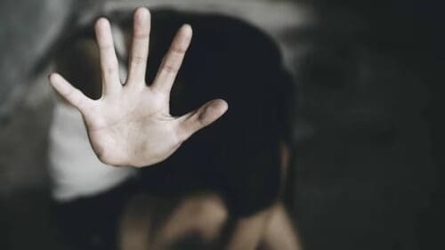 اغتصاب طفلة يثير غضبا في موريتانيا.. ومرصد حقوقي يتابع حالتها وملفها القانوني