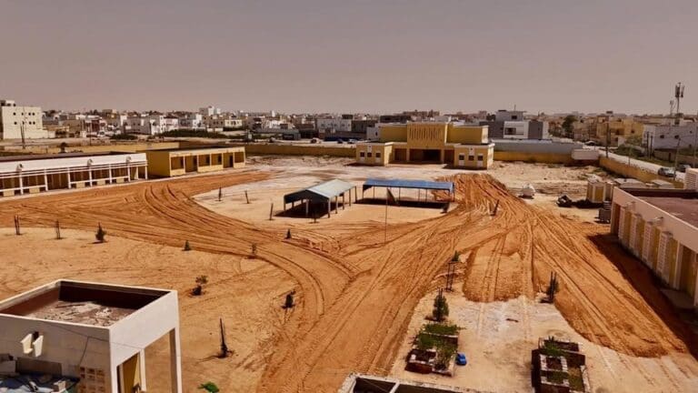 «الصرف الصحي» ينفذ حملة لشفط مياه الأمطار من مدارس بنواكشوط