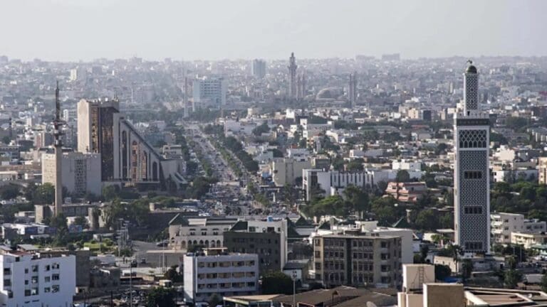 السنغال تتوقع عجزا في ميزانية 2027 بنحو تريليون فرنك أفريقي