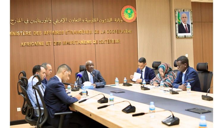 وزير: إصلاحات عديدة عززت الصلة بين الموريتانيين في الخارج والوطن