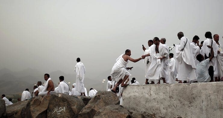على صعيد « عرفة ».. مليونا حاج يقتفون أثر الحبيب