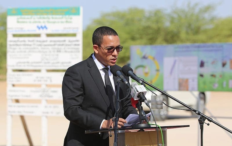 وزير النفط: الأولوية في حقل الغاز للعمالة الموريتانية