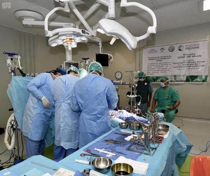 موريتانيا.. مركز “الملك سلمان” يجرى 120 عملية قسطرة