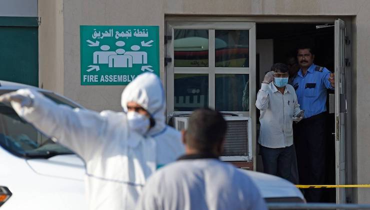 دولة عربية تجيز استخدام لقاح «فايزر» المضاد لـ «كورونا»