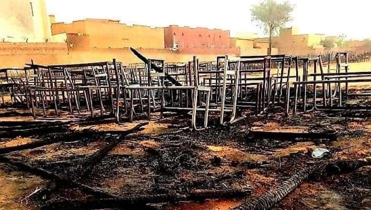 النيجر.. مصرع نحو 20 طفلا بعد اندلاع حريق في مدرستهم
