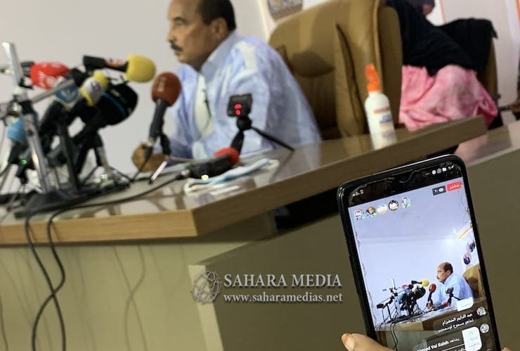 عزيز: لا علاقة لي بهيئة الرحمة ولا أملك المصانع والشركات